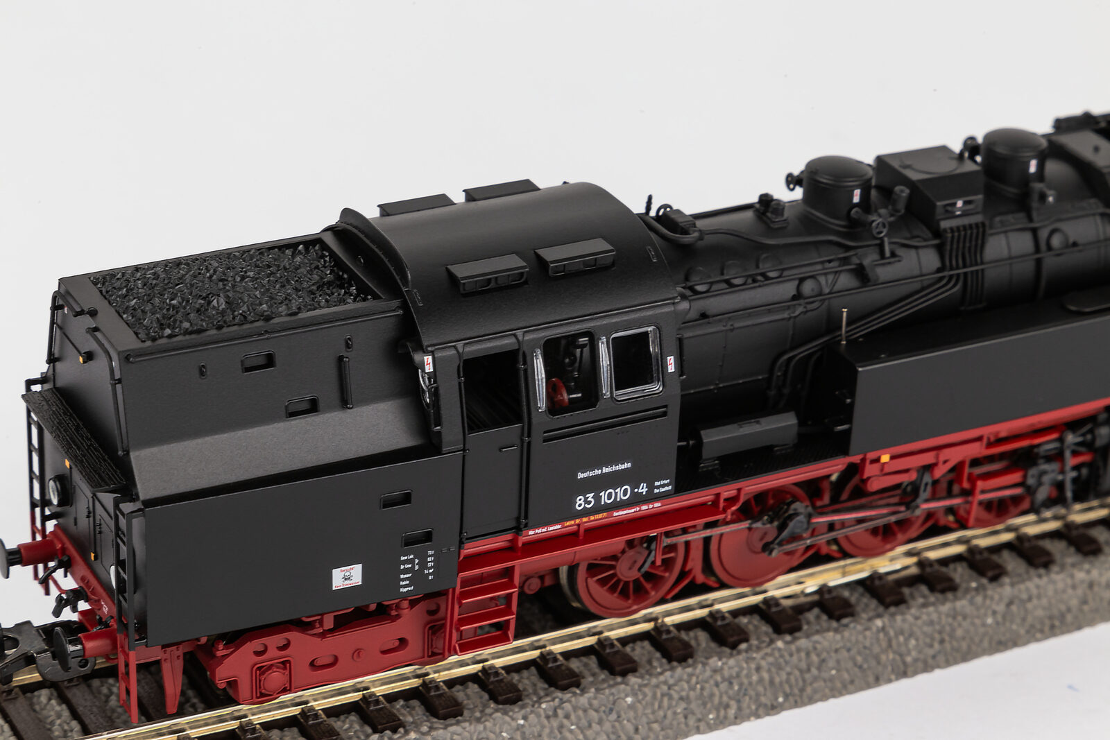 Locomotiva a Vapore BR 83.10 DR Epoca IV Scala H0 DS Modellismo Locomotiva a Vapore BR 83.10 DR scala H0 - vista 6