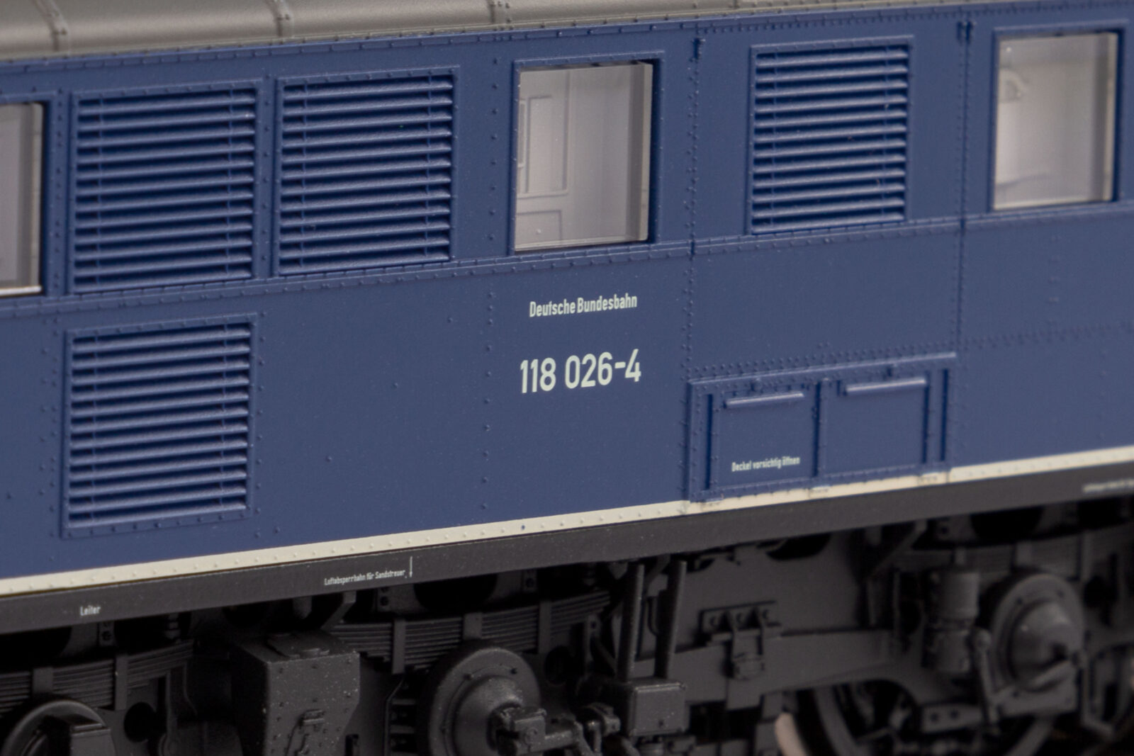 Locomotiva elettrica BR118 DB Epoca IV Scala H0 DS Modellismo Locomotiva elettrica BR118 DB Epoca scala H0