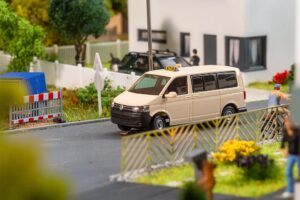 Polizia VW T5 (WIKING) scala H0 Faller