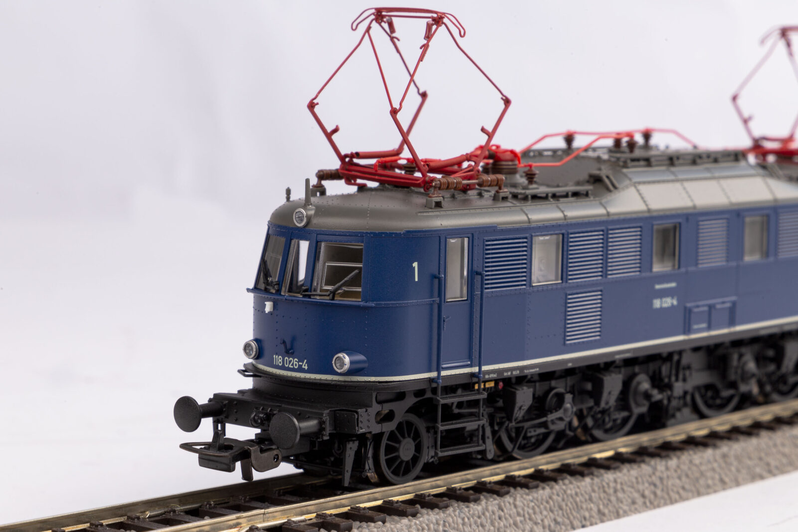 Locomotiva elettrica BR118 DB Epoca IV Scala H0 DS Modellismo Locomotiva elettrica BR118 DB Epoca scala H0