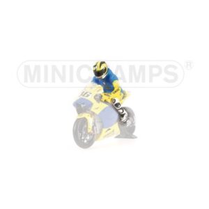 Pilota Riding Valentino Rossi Com Maglietta Materazzi Winner GP Sachsenring 2006
