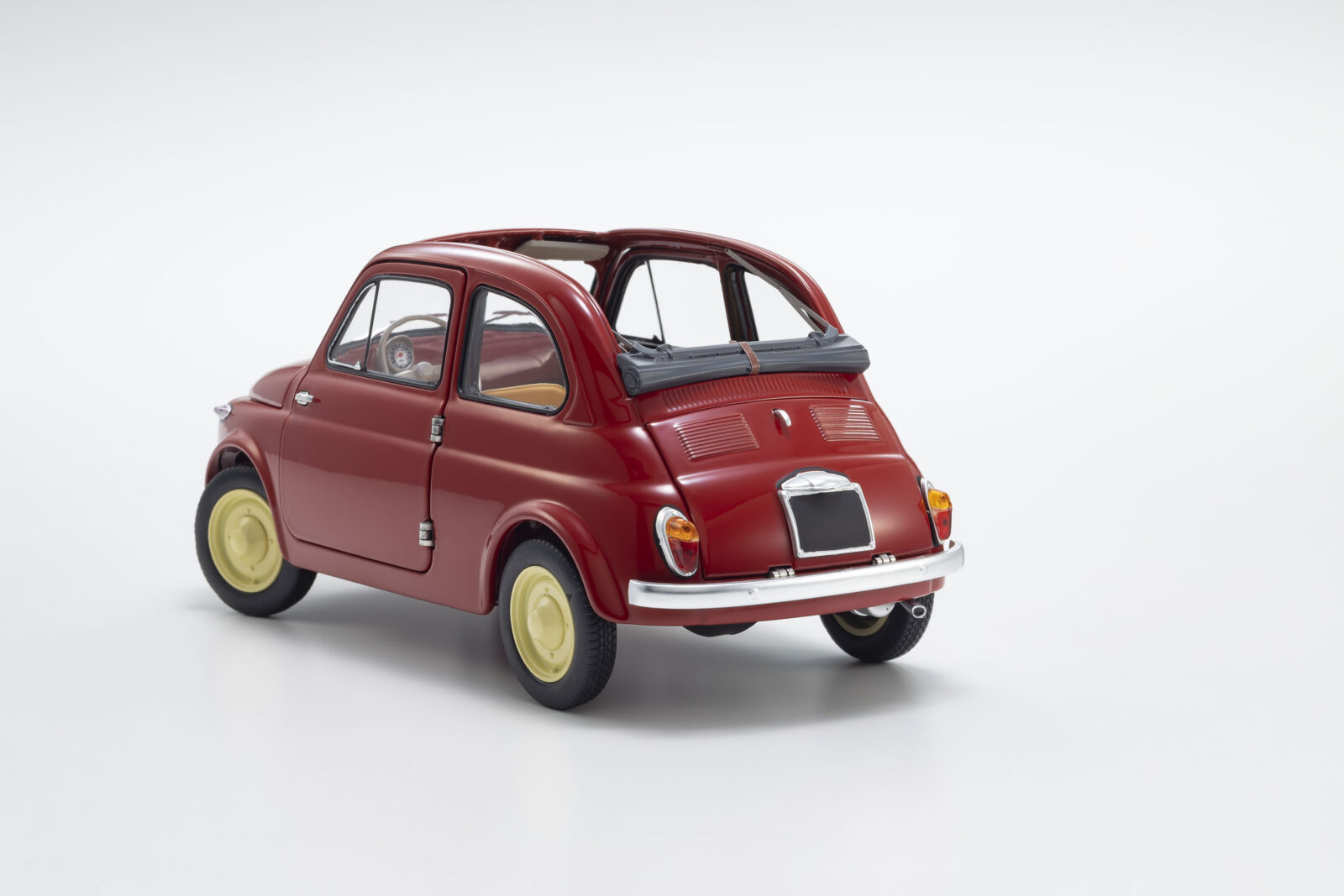 Fiat Nuova 500 DS Modellismo Fiat Nuova scala 1:18 Kyosho