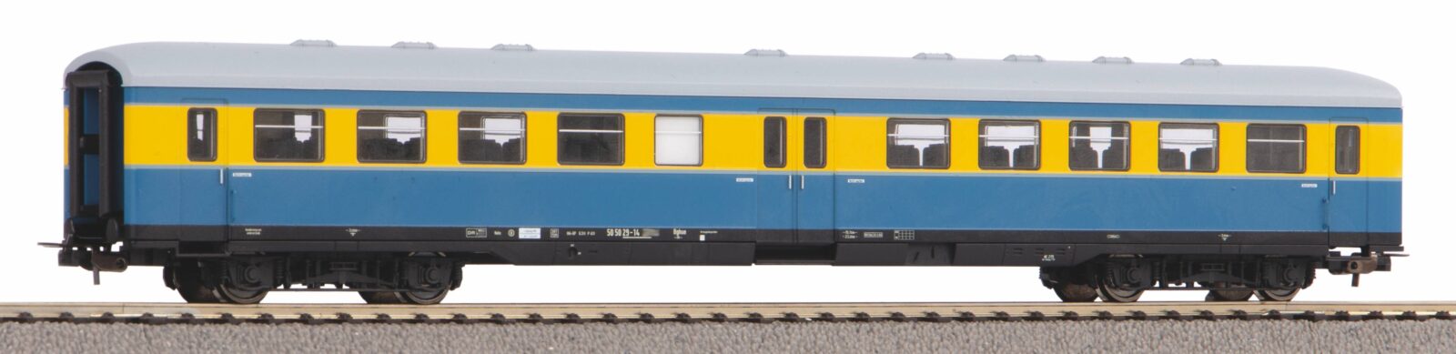 Carrozza Passeggeri con Porta Centrale 2^ Classe S-Bahn Leipzig DR Epoca IV Scala H0 DS Modellismo Carrozza Passeggeri Porta Centrale scala H0