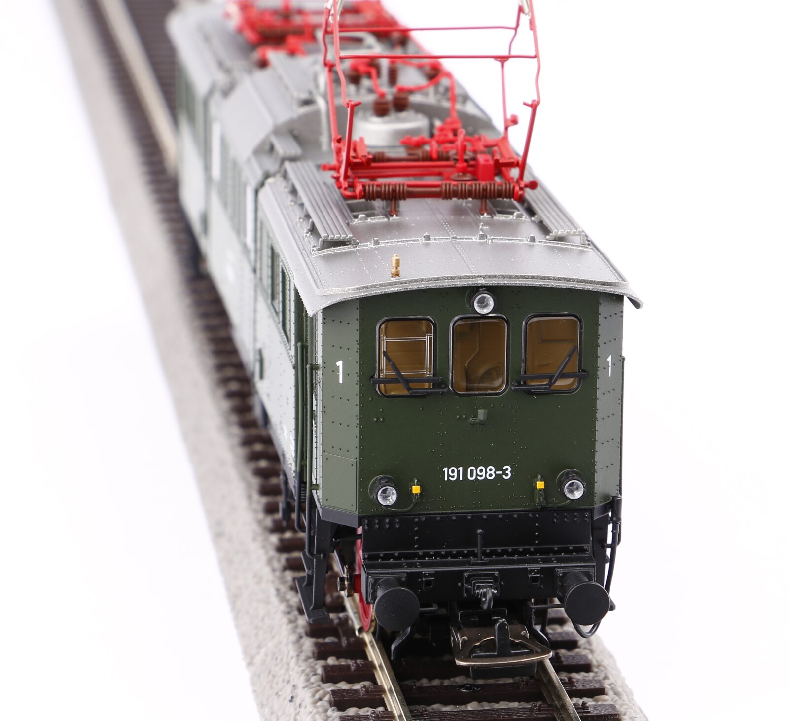 Locomotiva elettrica Gruppo 191 DB Epoca IV, incl. decoder compatibile mfx Scala H0 DS Modellismo Locomotiva elettrica Gruppo 191 DB scala H0