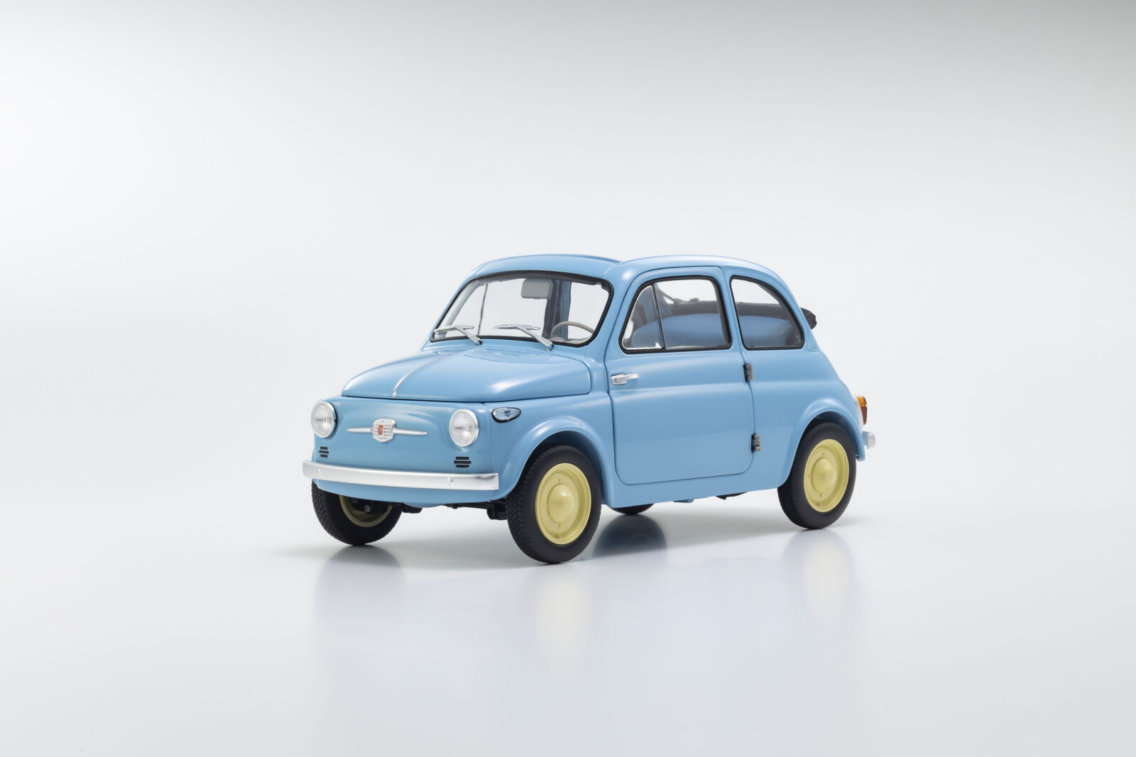 Fiat Nuova 500 DS Modellismo Fiat Nuova scala 1:18 Kyosho