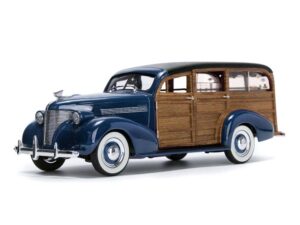 1939 Chevrolet Woody Surf Wagon scala 1:18
