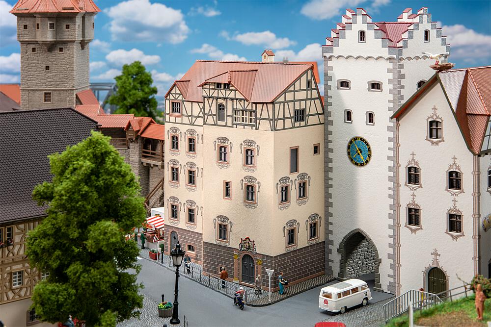 Grande casa di città Scala H0 DS Modellismo Grande casa di città scala H0 Faller