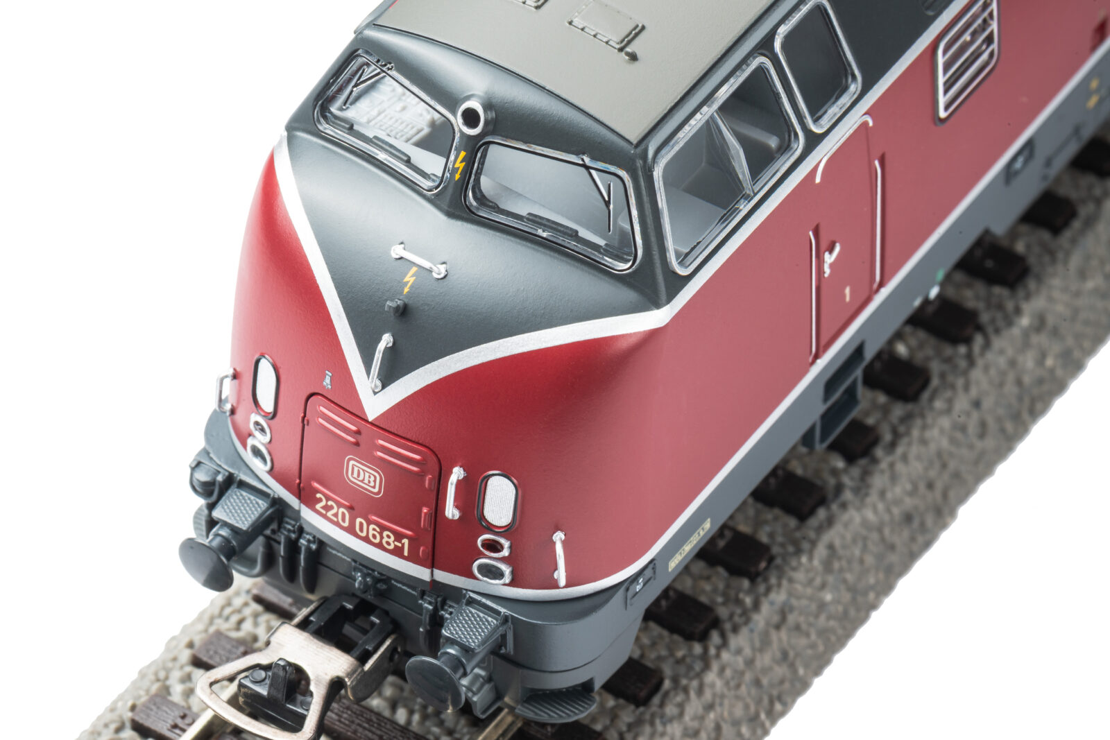 Locomotiva Diesel BR 220 DB Epoca IV Scala H0 DS Modellismo Locomotiva Diesel BR 220 DB Epoca scala H0