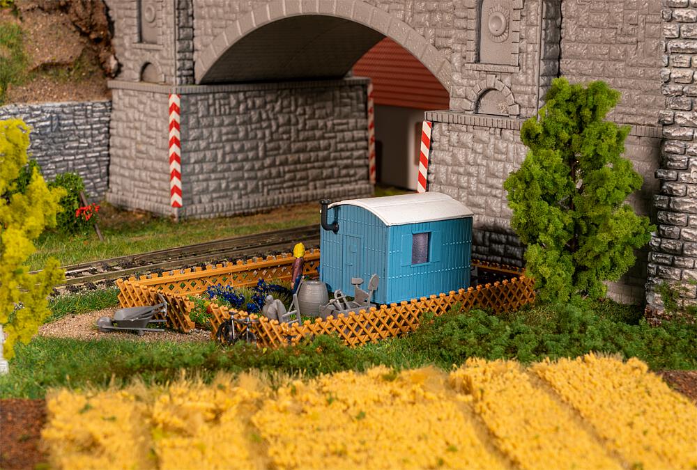 Modello Anniversary Allotment garden con figure Scala H0 DS Modellismo Modello Anniversary Allotment scala H0
