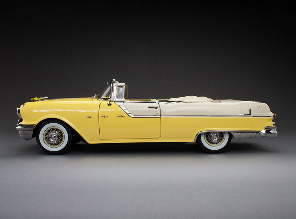 Pontiac Star Chief Decapottabile del 1955 DS Modellismo Pontiac Star Chief Decapottabile scala 1:18