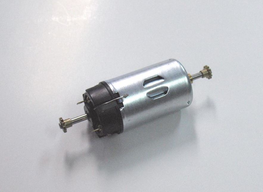 Motore per Schienenbus Scala G DS Modellismo Motore per Schienenbus scala G Piko
