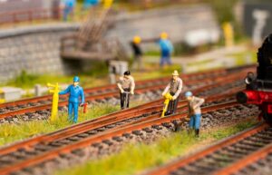 Set di lavoratori ferroviari mini scala H0