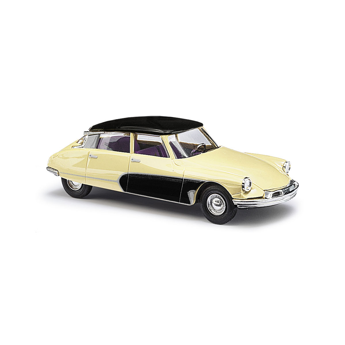 Citroën DS19 - Ritrovata in un Garage Scala H0 DS Modellismo Citroën DS19 Ritrovata in un Garage scala H0