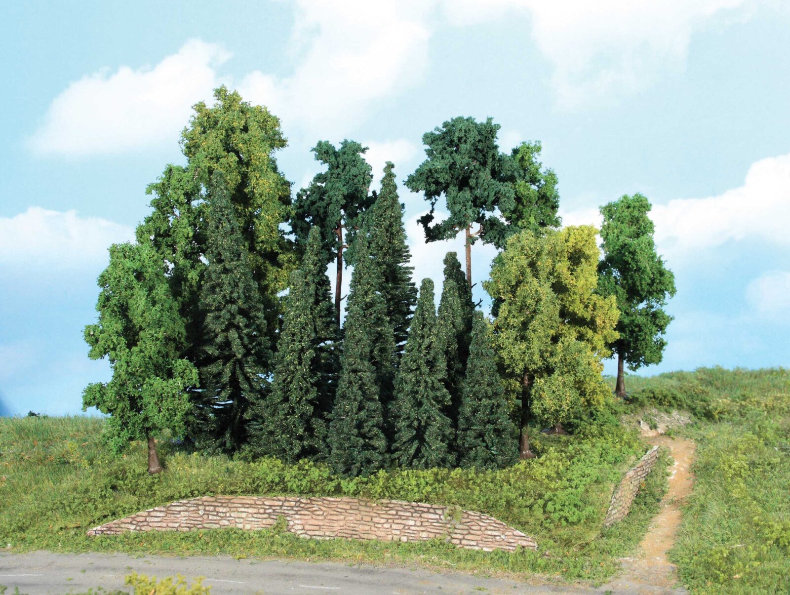 Bosco misto 20 alberi + abeti 7-18 cm Scala H0 DS Modellismo Bosco misto 20 alberi abeti 7-18 cm scala H0