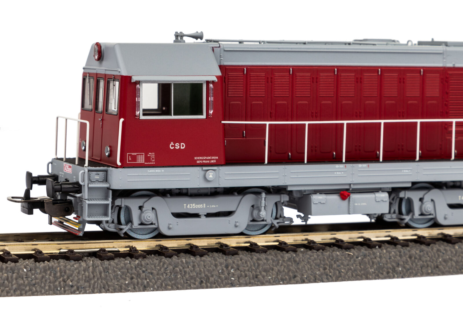 Locomotiva Diesel T435 Rot ČSD Epoca III Scala H0 DS Modellismo Locomotiva Diesel T435 Rot ČSD scala H0