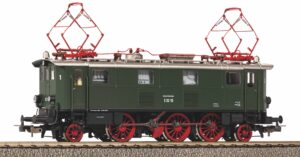Locomotiva Elettrica / Sound E 32 scala H0
