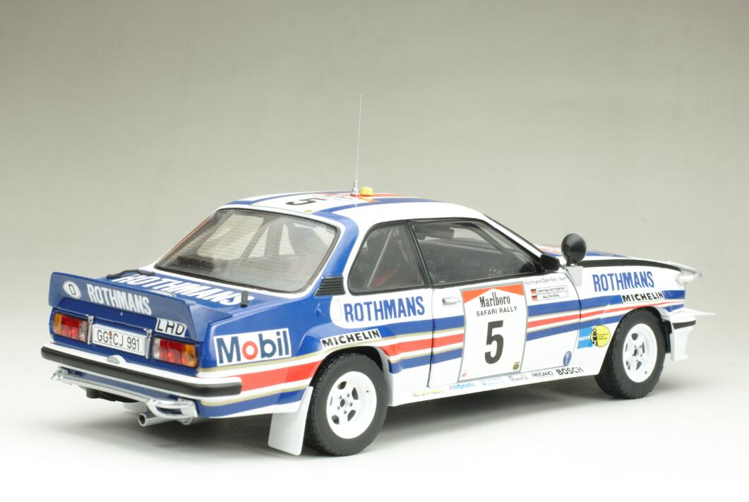 Opel Ascona 400 - #5 W.Röhrl/C.Geistdörfer DS Modellismo Opel Ascona 400 #5 scala 1:18