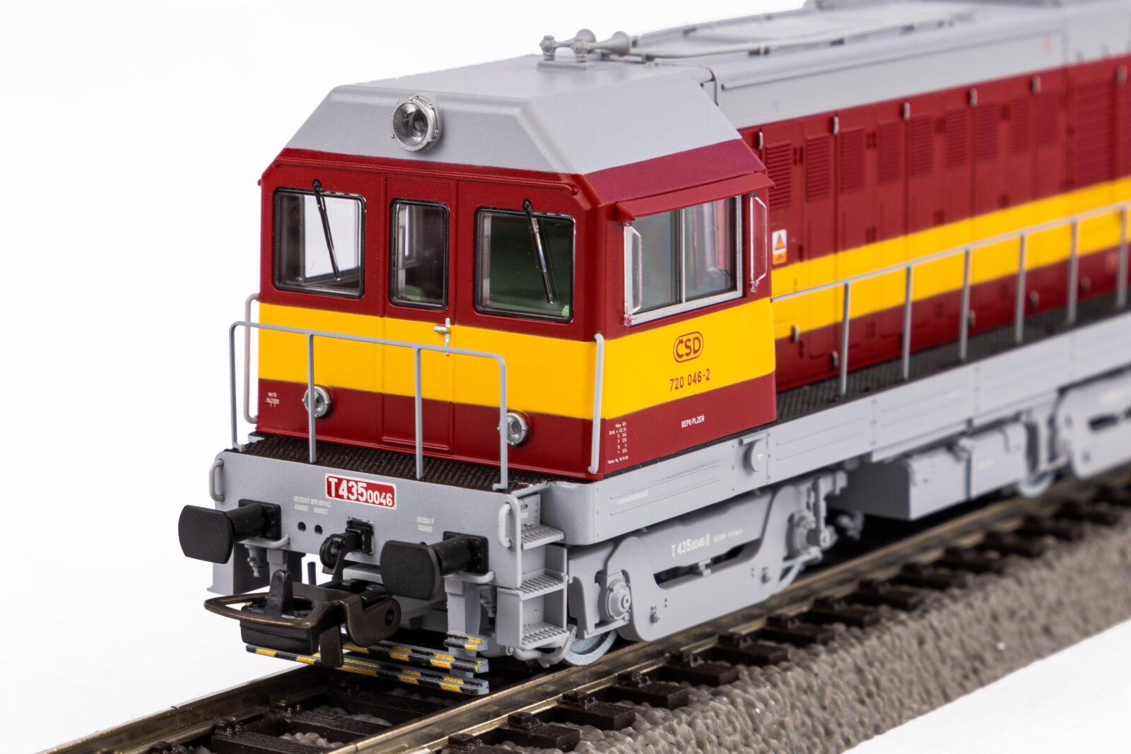 Locomotiva Diesel BR T.435 ÈSD Epoca IV Scala H0 DS Modellismo Locomotiva Diesel BR T.435 ÈSD scala H0