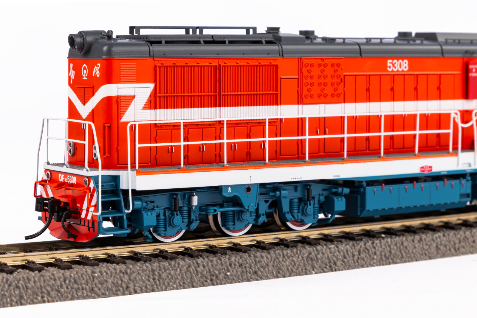 Locomotiva Diesel DF7C Shanghai Railway Scala H0 DS Modellismo Locomotiva Diesel DF7C Shanghai scala H0
