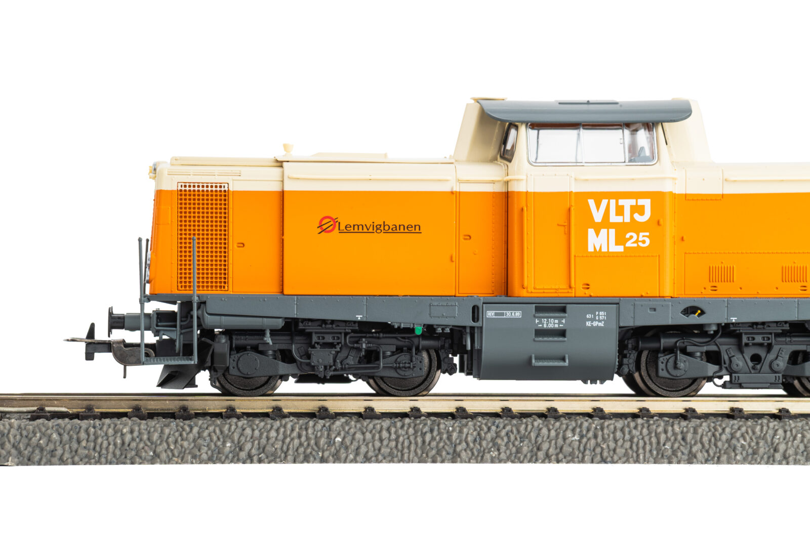 Locomotiva Diesel / Sound BR 211 VLTJ Epoca V - Versione in Corrente Alternata Scala H0 DS Modellismo Locomotiva Diesel / Sound BR 211 scala H0