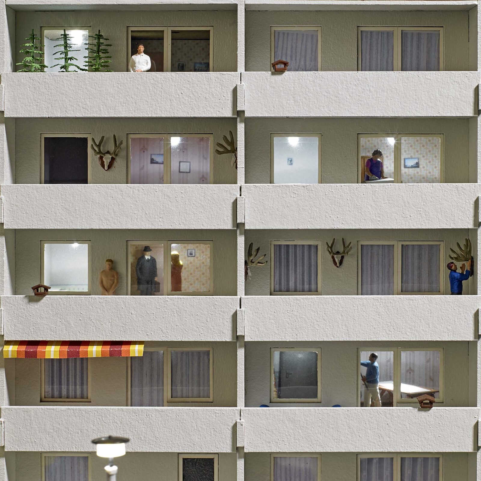 Set di 3 appartamenti DDR WBS 70 Scala H0 DS Modellismo Set di 3 appartamenti DDR WBS 70 scala H0