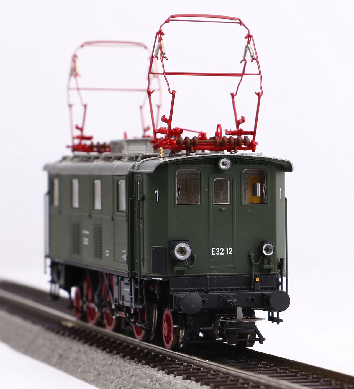 Locomotiva elettrica E 32 DB Epoca III Scala H0 DS Modellismo Locomotiva elettrica E 32 DB Epoca scala H0