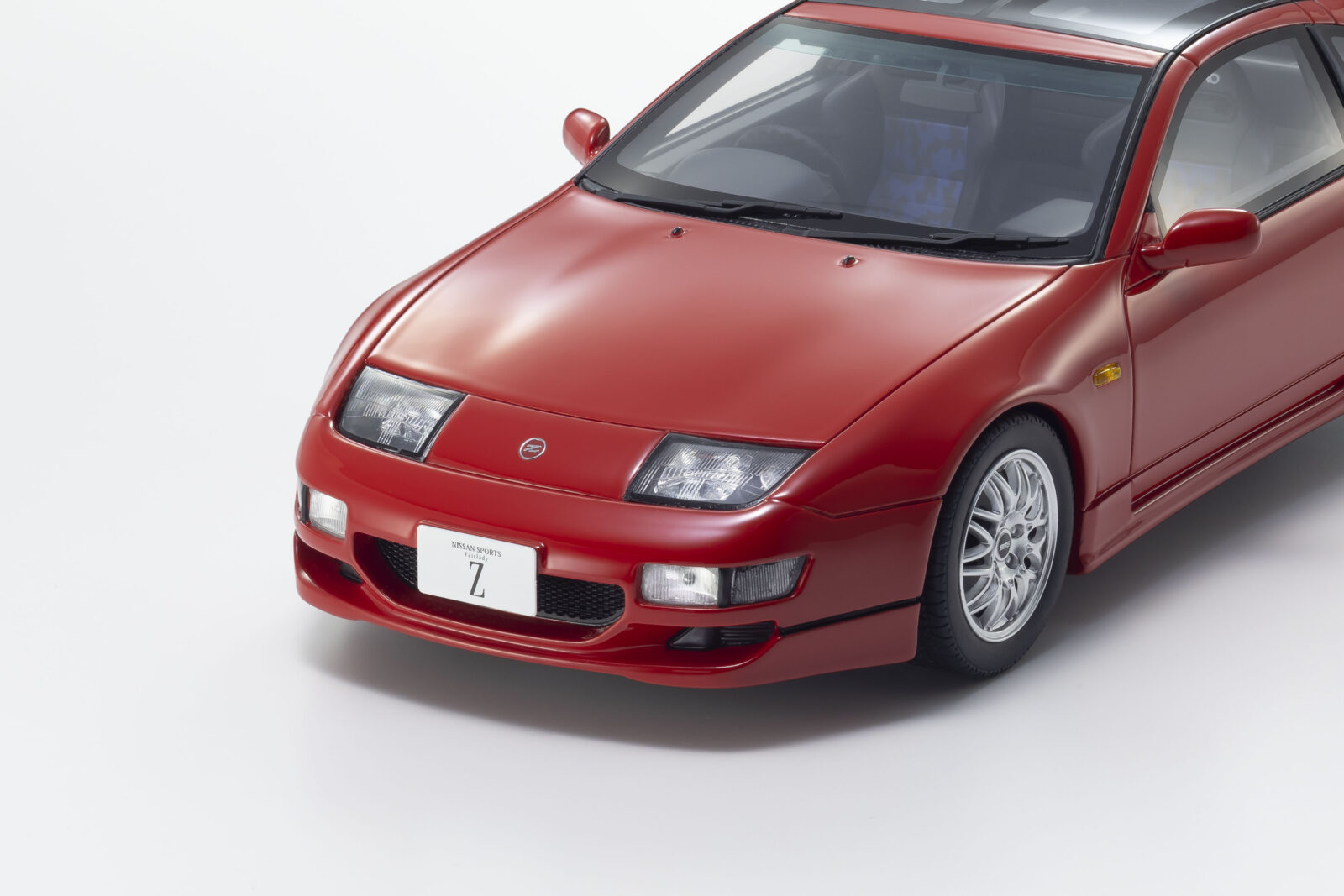 Nissan Fairlady Z (Z32) Versione R2by2 DS Modellismo Nissan Fairlady Z Versione R2by2 scala 1:18