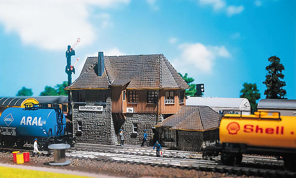 Cabina di manovra B-126 Darmstadt Scala H0 DS Modellismo Cabina di manovra B-126 Darmstadt scala H0
