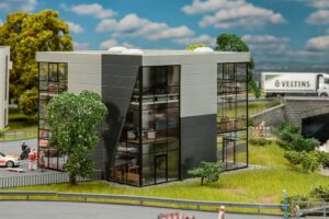 Edificio per uffici scala H0 Faller