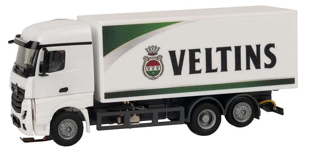Autocarro MB Actros Streamspace cassonato Veltins Beverages (HERPA) Scala H0 DS Modellismo Autocarro MB Actros Streamspace scala H0