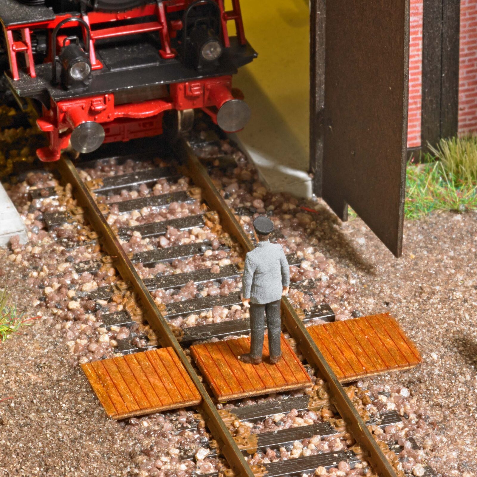 Attraversamento Binario Scala H0 DS Modellismo Attraversamento Binario scala H0 Busch