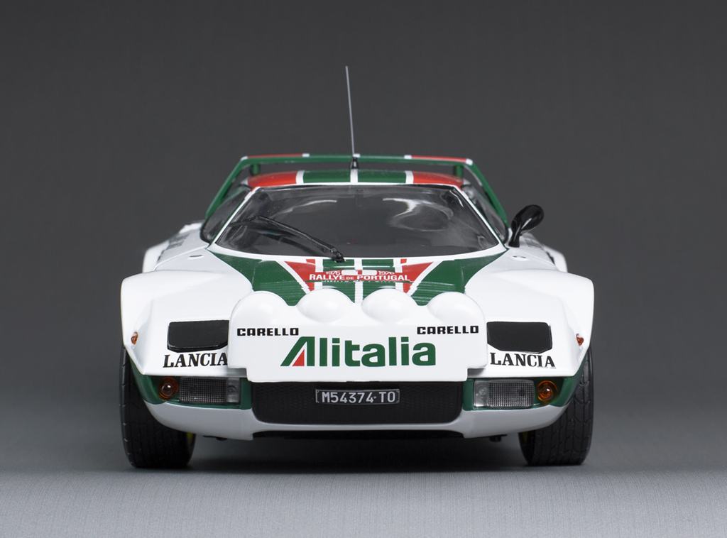 Lancia Stratos HF #1 Rally del Portogallo 1976 DS Modellismo Lancia Stratos HF #1 Rally scala 1:18