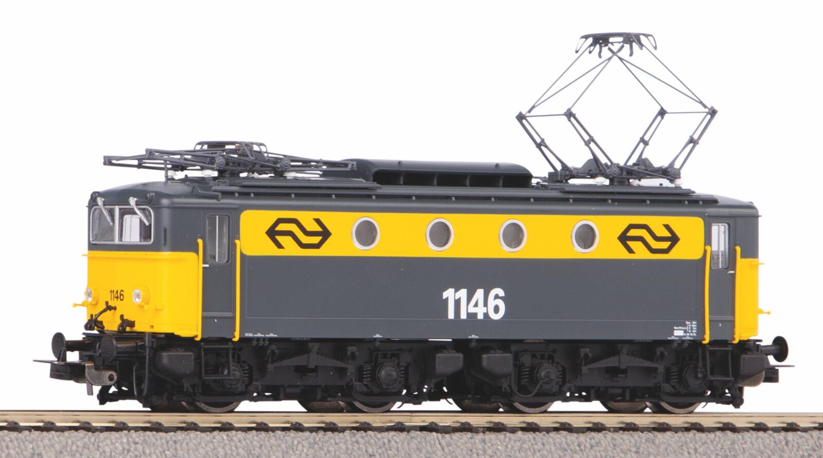 Locomotiva elettrica Rh 1100 grigia / gialla delle NS Epoca IV Scala H0 DS Modellismo Locomotiva elettrica Rh 1100 grigia scala H0