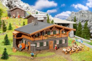 Rifugio Staufnerhaus scala H0 Faller