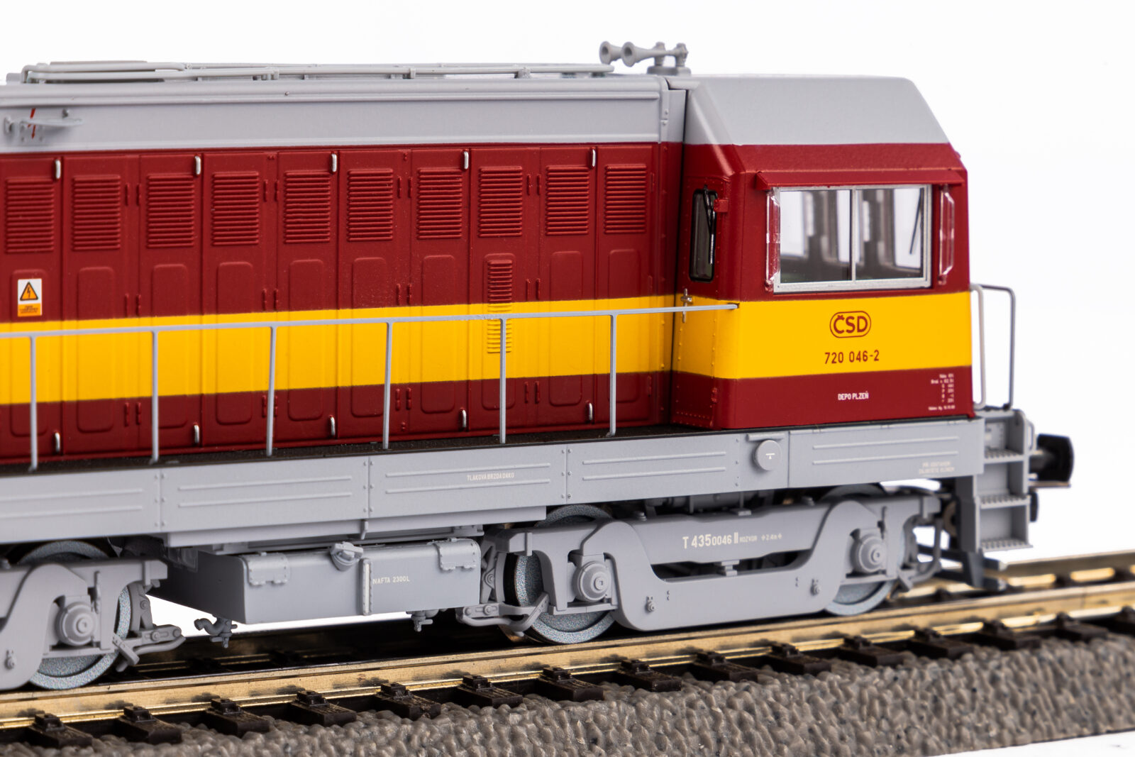 Locomotiva Diesel BR T.435 ÈSD Epoca IV Scala H0 DS Modellismo Locomotiva Diesel BR T.435 ÈSD scala H0