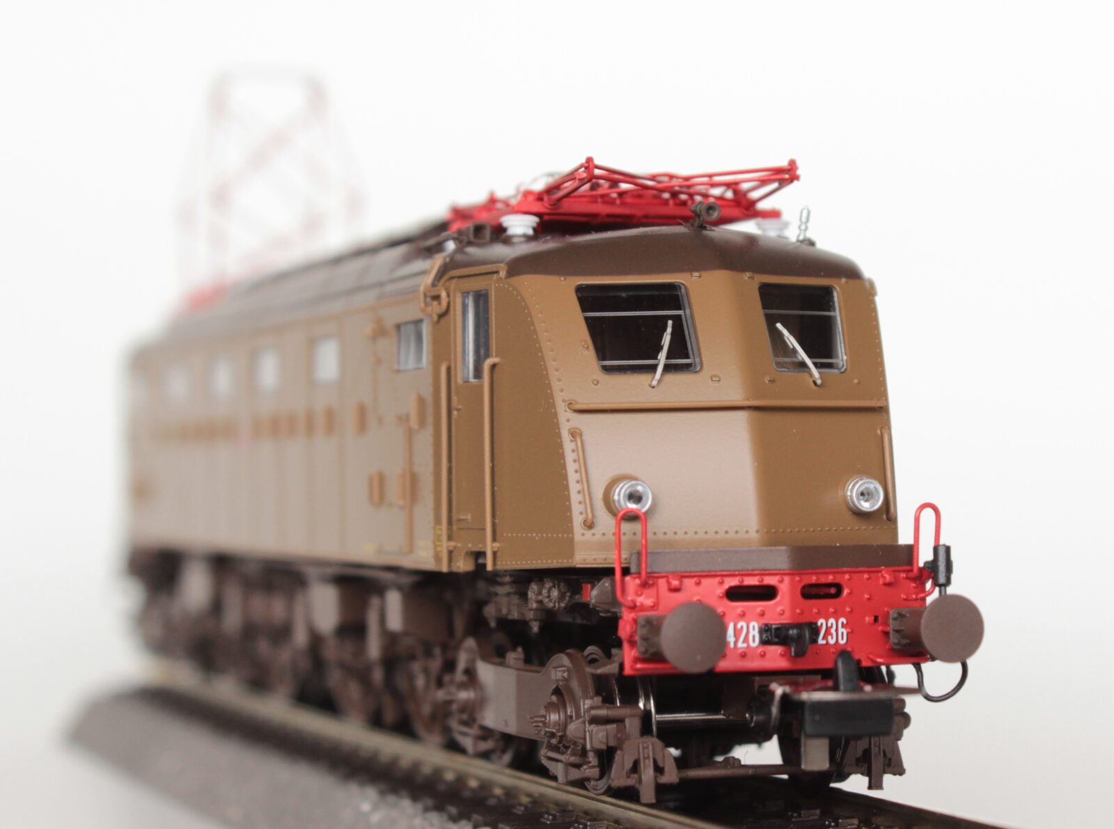 Locomotiva Elettrica / Sound E.428.236 FS di Terza Serie Aerodinamica Epoca IV (Esclusiva eMMemodels) Scala H0 DS Modellismo Locomotiva Elettrica / Sound scala H0