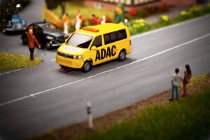 Autobus VW T5 ADAC (WIKING) scala H0 Faller