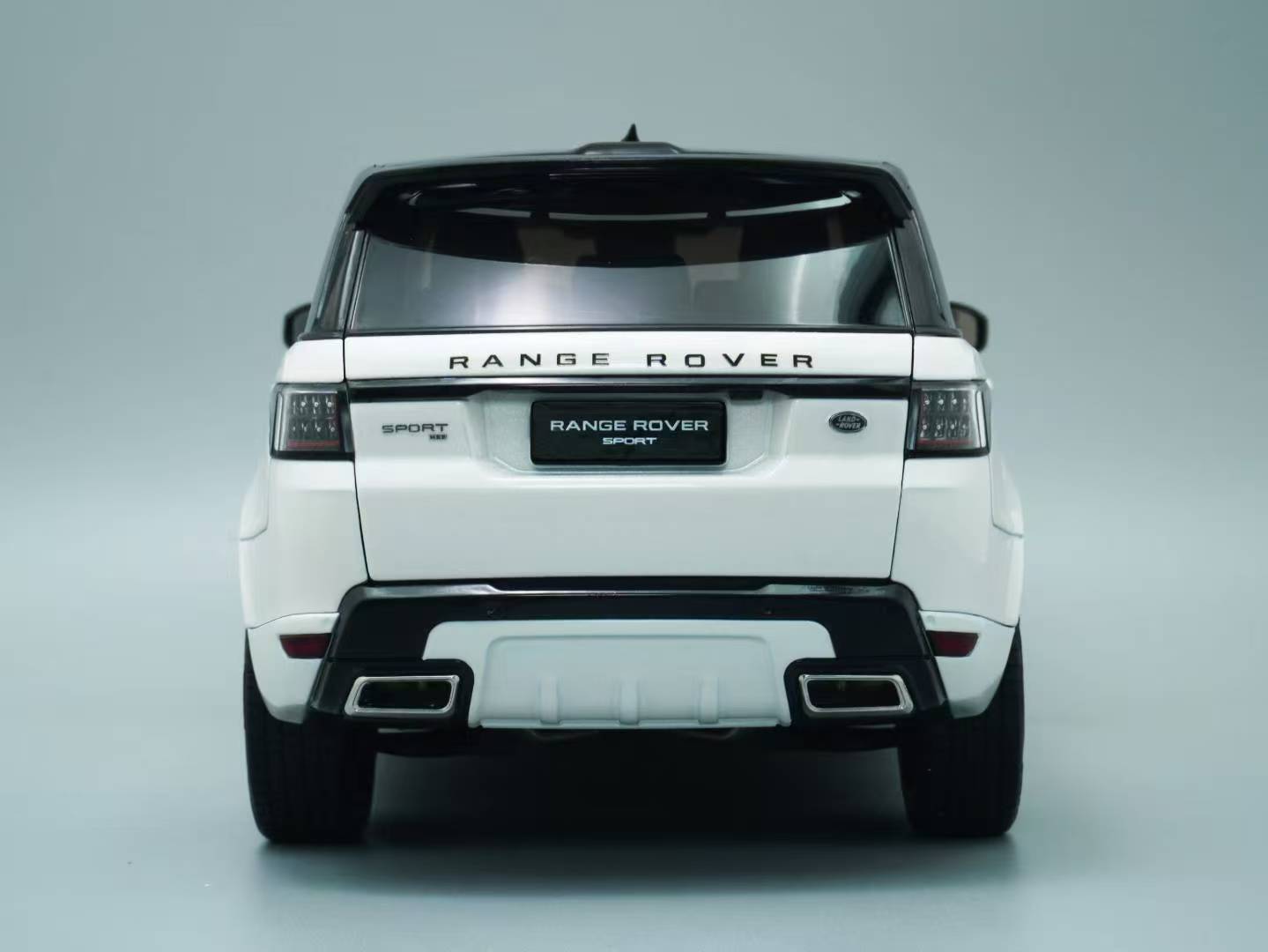 Range Rover Sport 2018 DS Modellismo Range Rover Sport scala 1:18 Sun Star