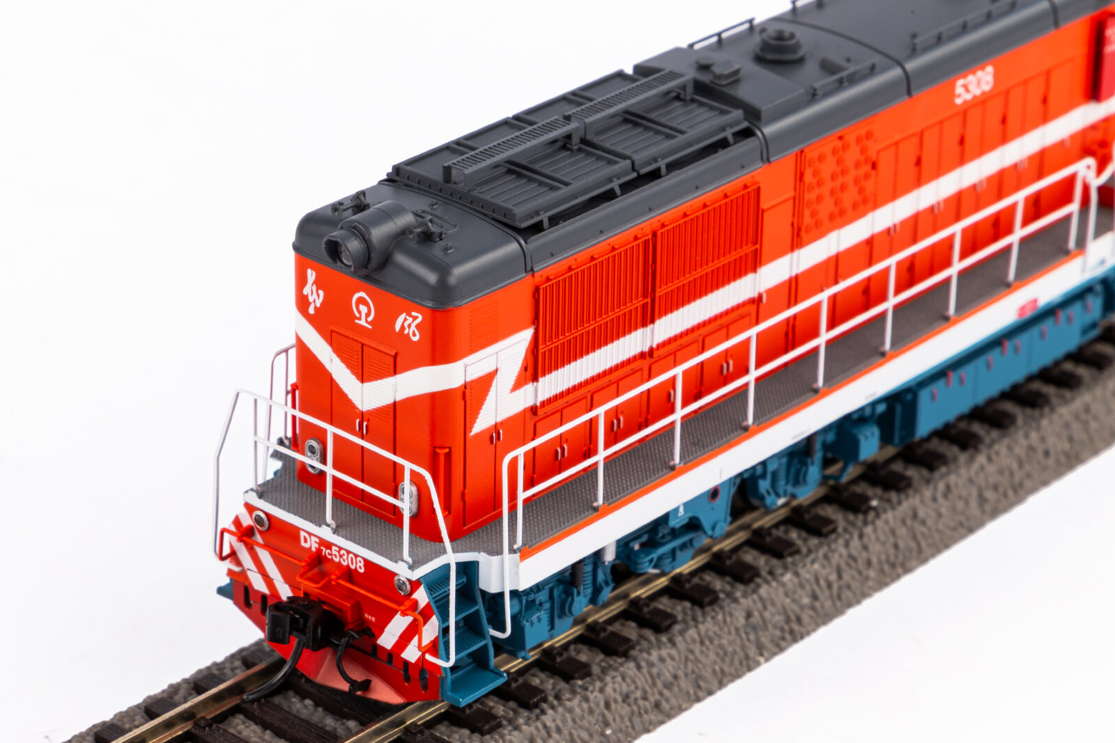 Locomotiva Diesel DF7C Shanghai Railway Scala H0 DS Modellismo Locomotiva Diesel DF7C Shanghai scala H0