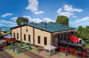 Rimessa locomotive componenti scala H0