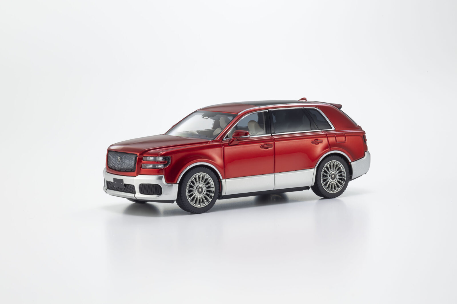 Toyota Century DS Modellismo Toyota Century scala 1:43 Kyosho