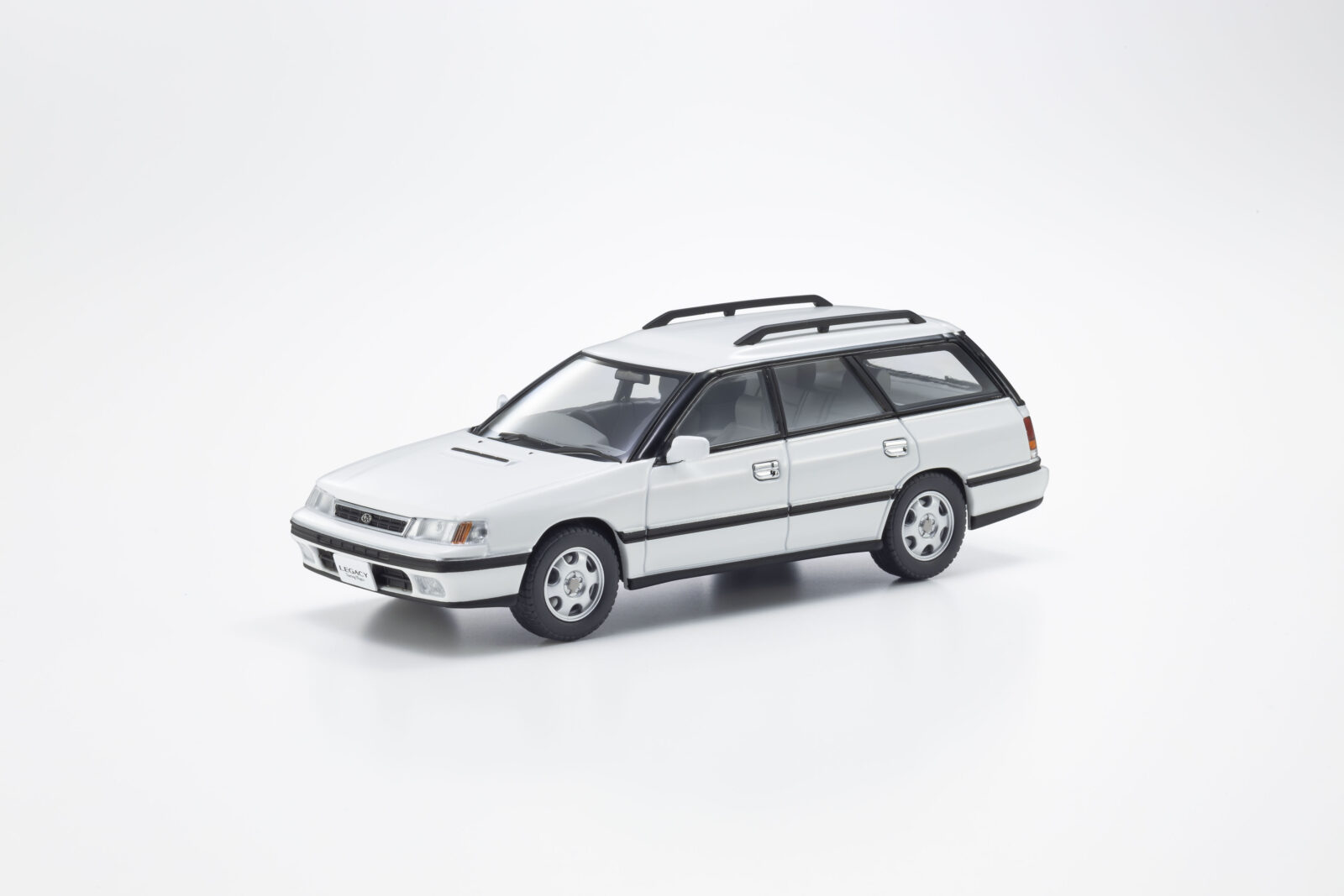 Subaru Legacy Touring Wagon GT DS Modellismo Subaru Legacy Touring Wagon GT scala 1:43