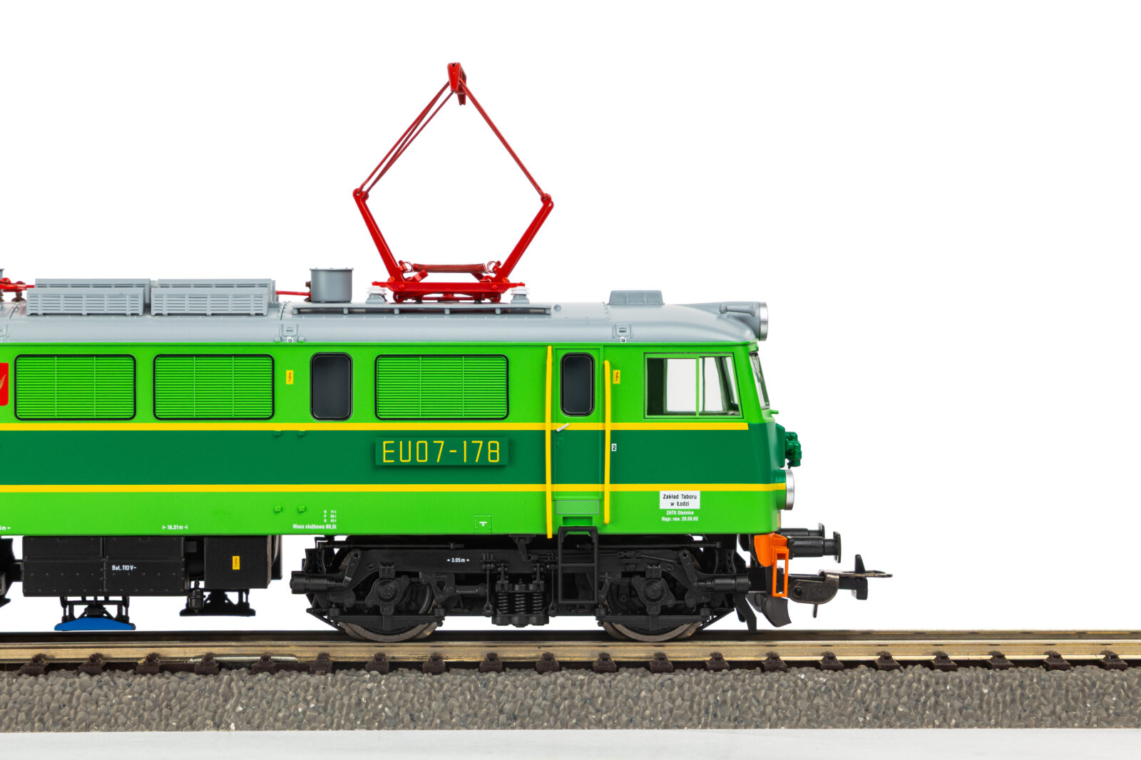 Locomotiva Elettrica / Sound EU07 PKP Epoca V Scala H0 DS Modellismo Locomotiva Elettrica / Sound EU07 scala H0 - vista 3