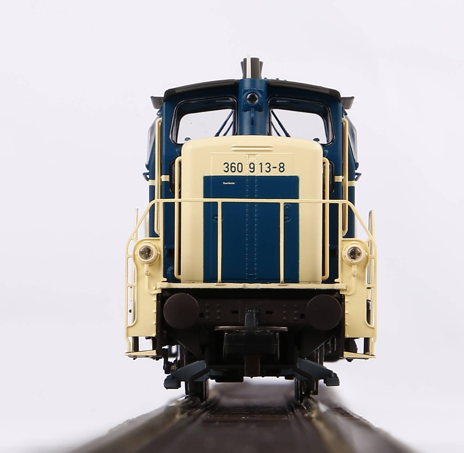 Locomotiva Diesel BR 360 DB AG Epoca V Scala H0 DS Modellismo Locomotiva Diesel BR 360 DB AG scala H0