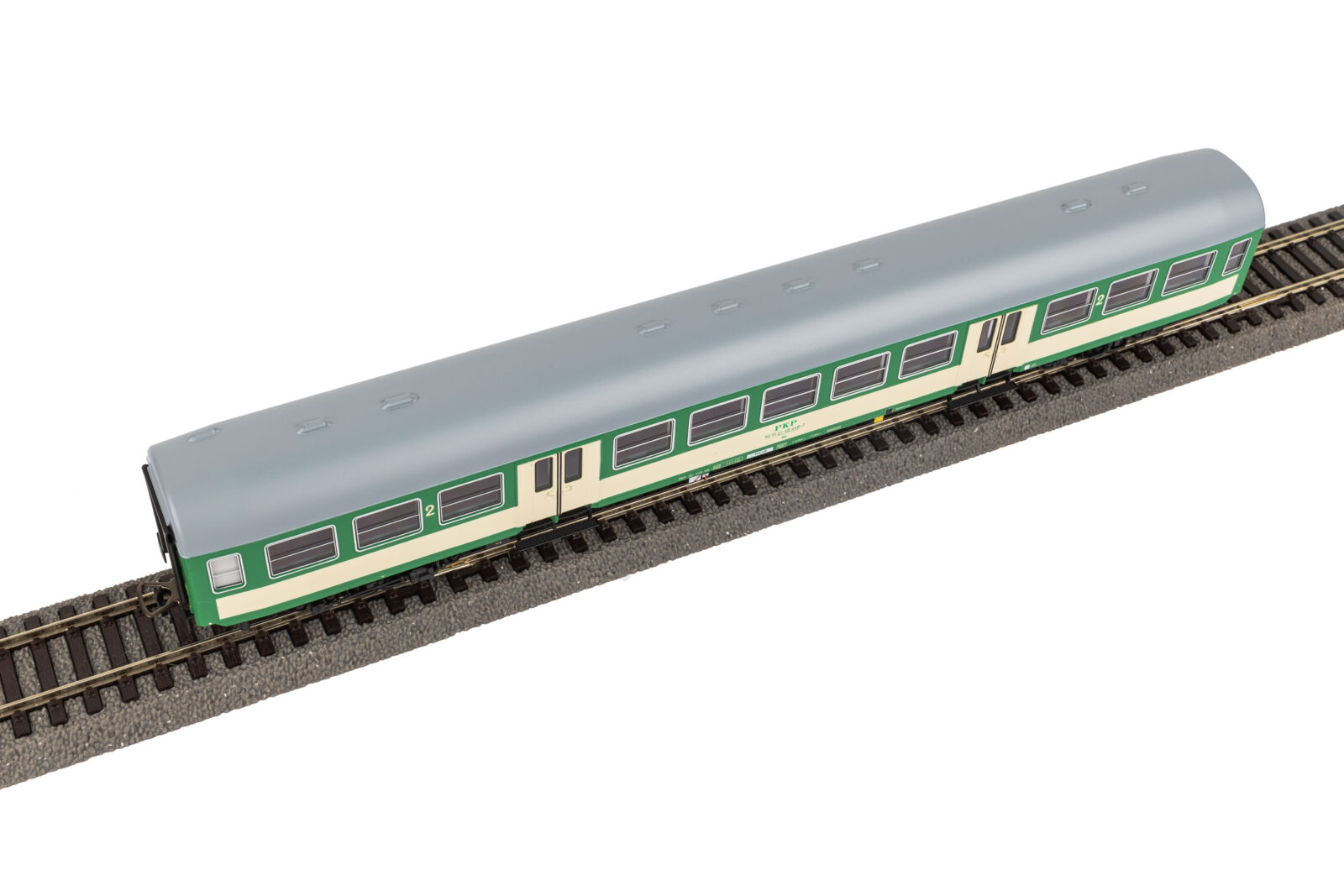 Carrozza per pendolari 120A PKP Epoca V Scala H0 DS Modellismo Carrozza per pendolari 120A PKP scala H0 - vista 5