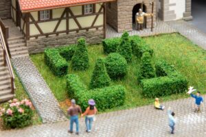 Set di alberi da giardino scala H0 Faller