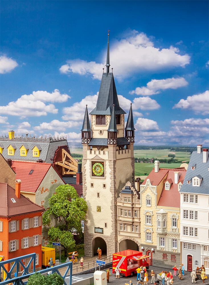 Porta storica della città Scala H0 DS Modellismo Porta storica della città scala H0 Faller