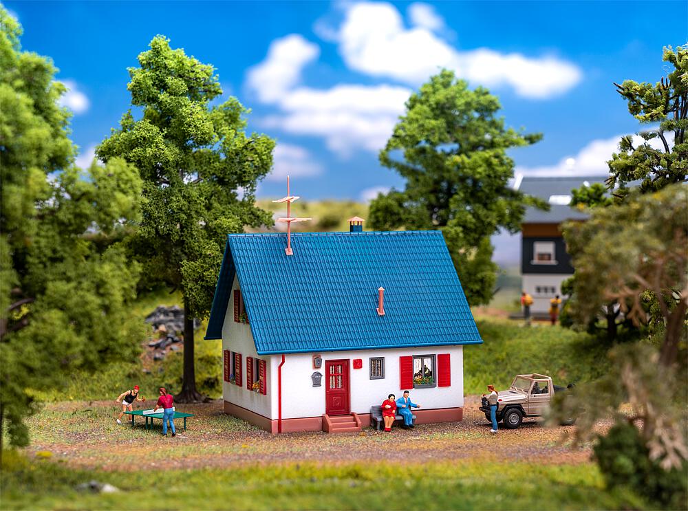 Promozione FALLER-Set Casa dell'artigianato (bianco/grigio) Scala H0 DS Modellismo Promozione FALLER-Set Casa scala H0