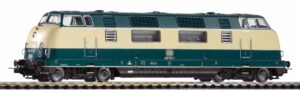Locomotiva Diesel BR 220 DB Epoca scala H0