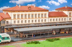 Pensilina di Friedrichstadt scala H0 Faller